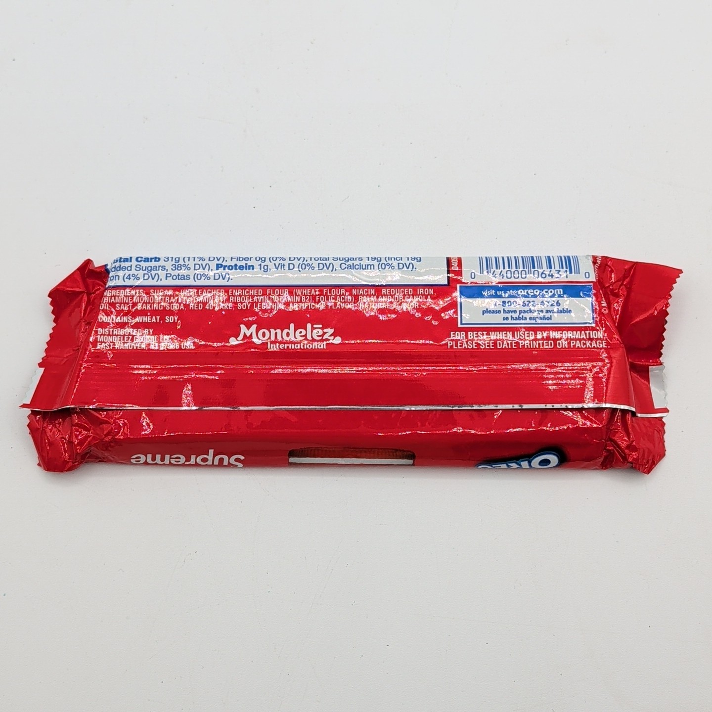[NEW] Supreme Oreo Cookies – Single Pack of 3 Cookies (NOT FOR CONSUMPTION)