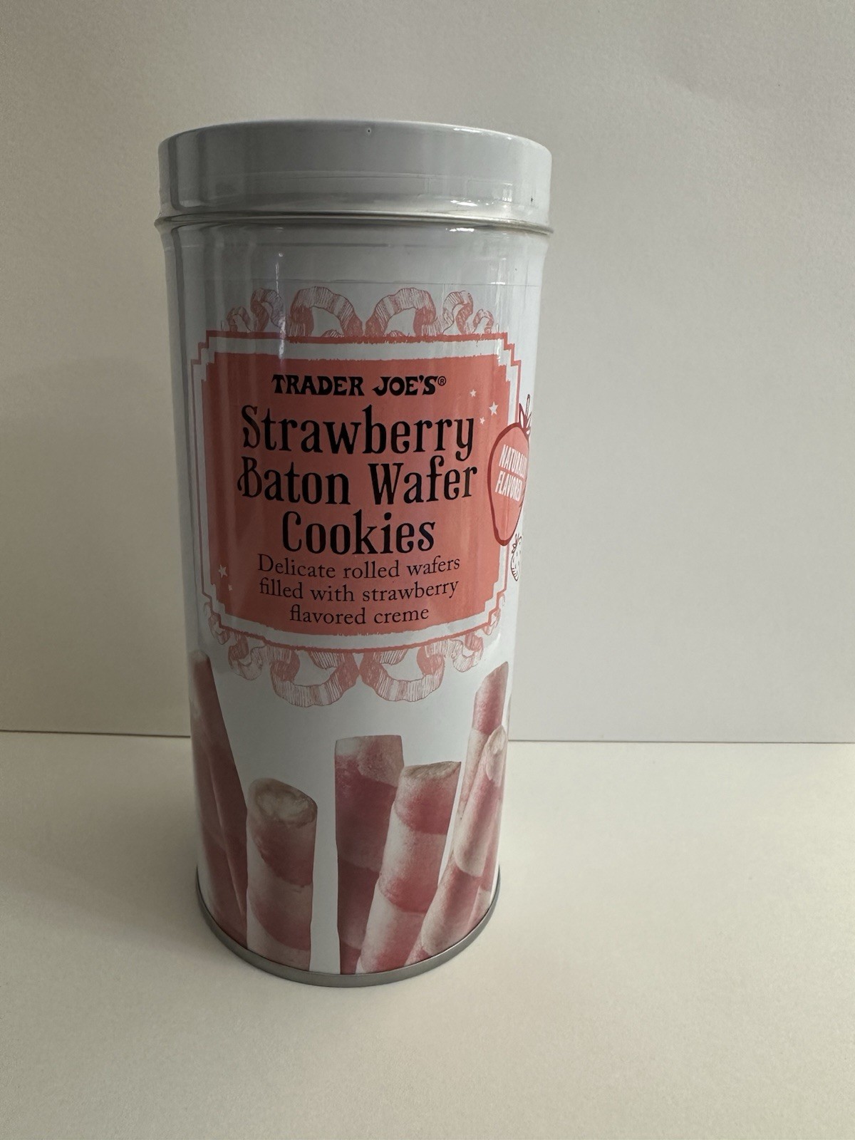 Trader Joe’s Strawberry Baton Wafer Cookies 5oz 142g (1 Tin)