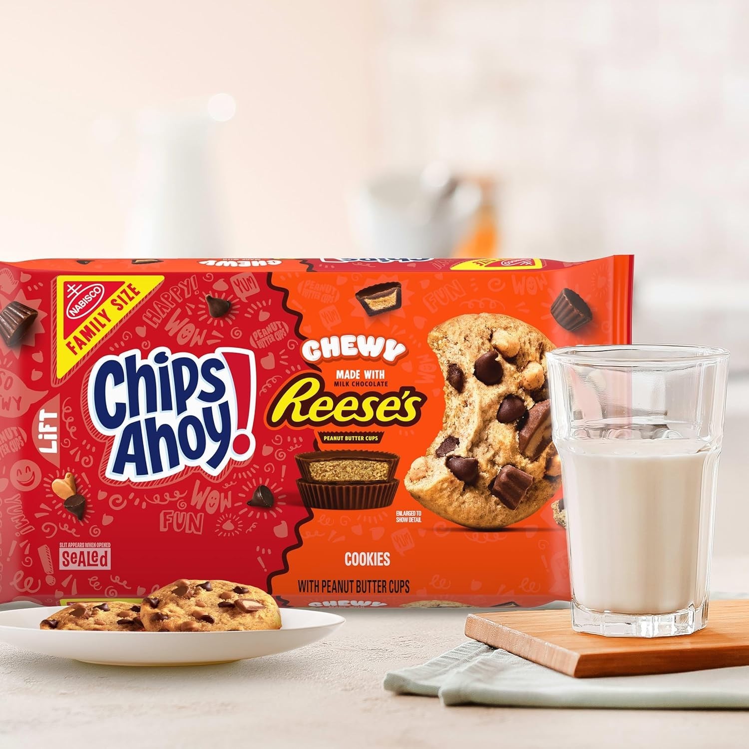 Soft and Chewy Chocolate Chip Cookies with Reese’s Peanut Butter Cups, 14.25 oz