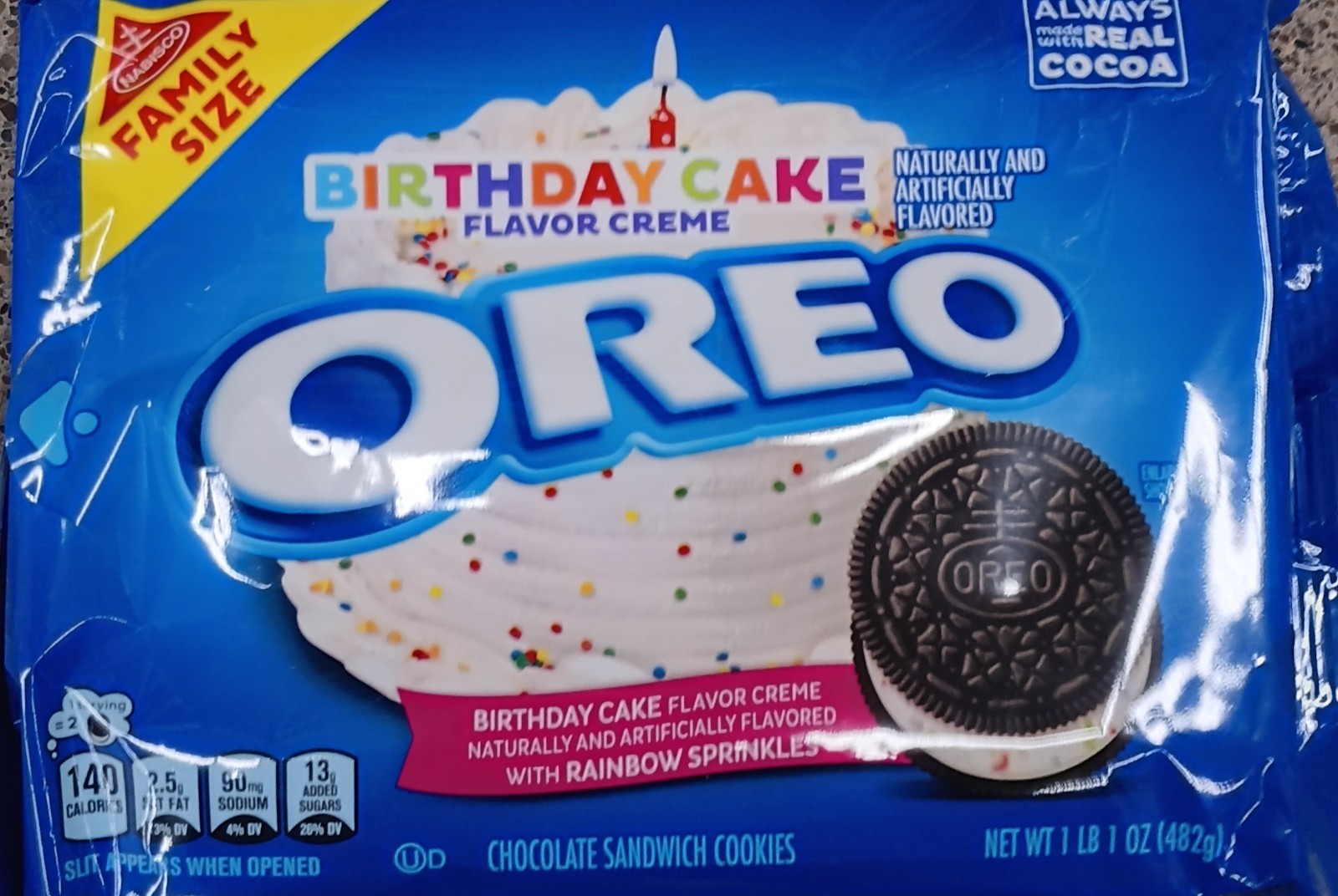 Birthday Cake Oreo’s Family Pack