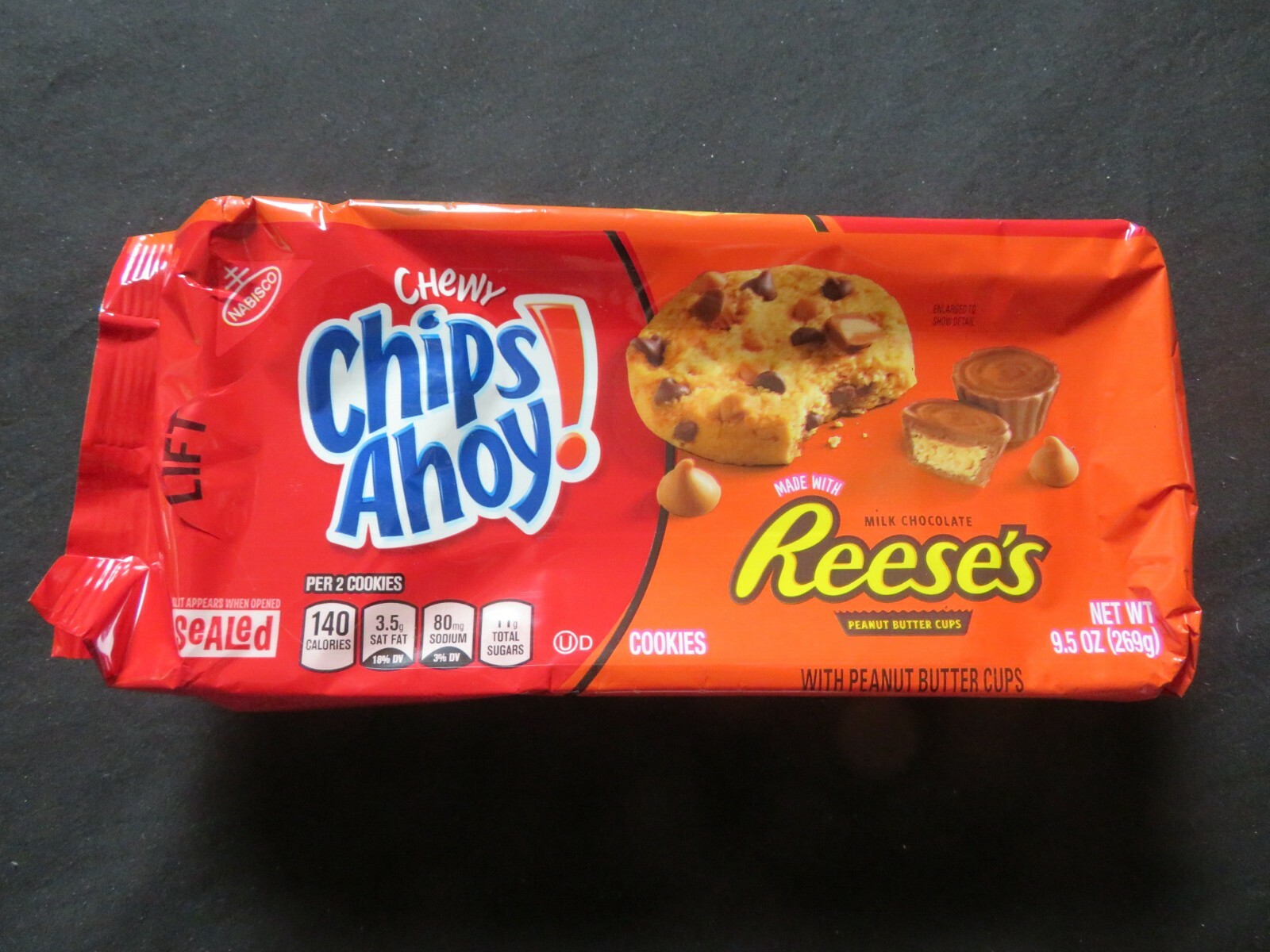 (1) Bag Chewy Chips Ahoy! Chocolate Chip w/ Reese’s Peanut Butter Cups 9.5 Oz ^